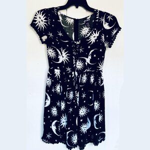 Black & White Celestial Dress - Hot Topic - Size S